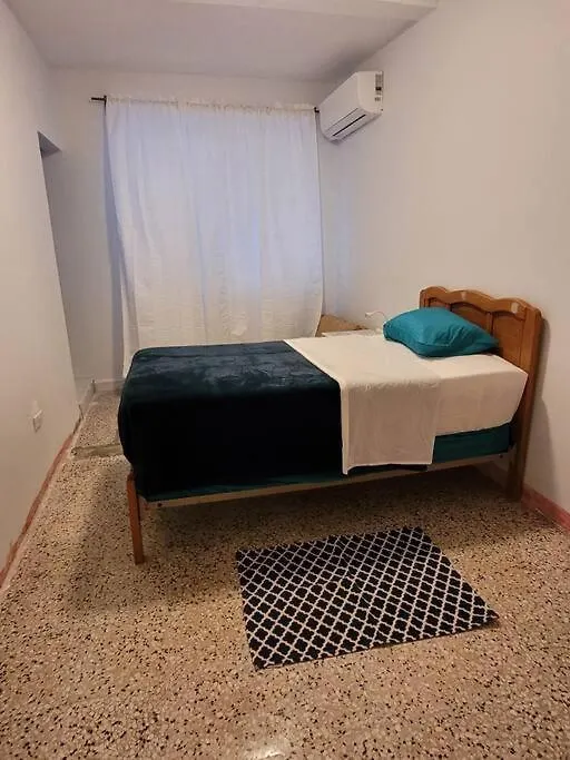 Jb23 Apts 4 Bedroom Apt Near Airport San Juan 0*,